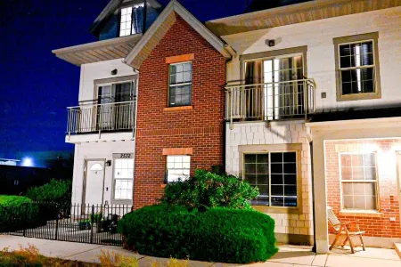 Ski at Snowbasin/Powder Mountain - 25th Street Historic Ogden