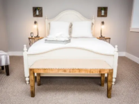 Winter Special - Modern Farmhouse Just Steps from Town and Lake Michigan! Hotels in New Buffalo