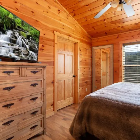 Shady Cove Cabin Pigeon Forge / 10 minutes to Gatlinburg