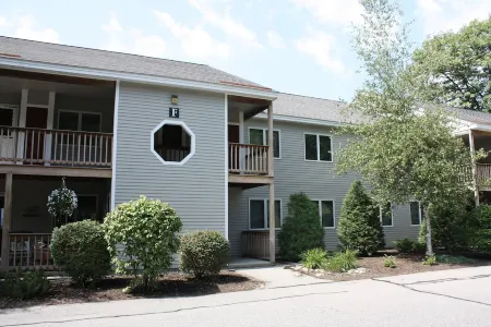 Amazing Views, Peaceful Surroundings, Yet Minutes From All The Fun. 3/2 Отели в г. Бартлетт