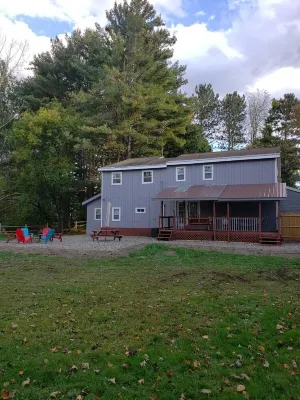 home away from home close to lake and marina