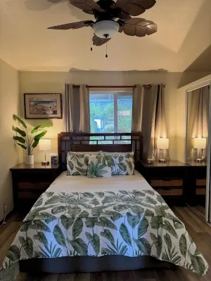 1 Bdrm w/ocean view in Kona.Walk to Turtle Beach,Ali'i Gardens Mkt&Kona Trolley