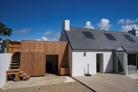 Tipoz'Immo -Ti Marin access to the beach-restaurants on foot