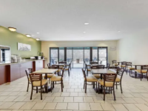 Sleep Inn & Suites Danville Hwy 58 Hotels in Danville