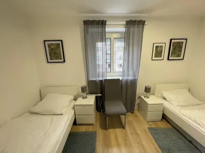 Komfortable Ferienwohnung für Familien und Reisegruppen Stadtmitte Neu-ulm Hotels in der Nähe von Neu-Ulm