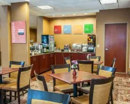 Comfort Inn Bloomington Near University - sarapan