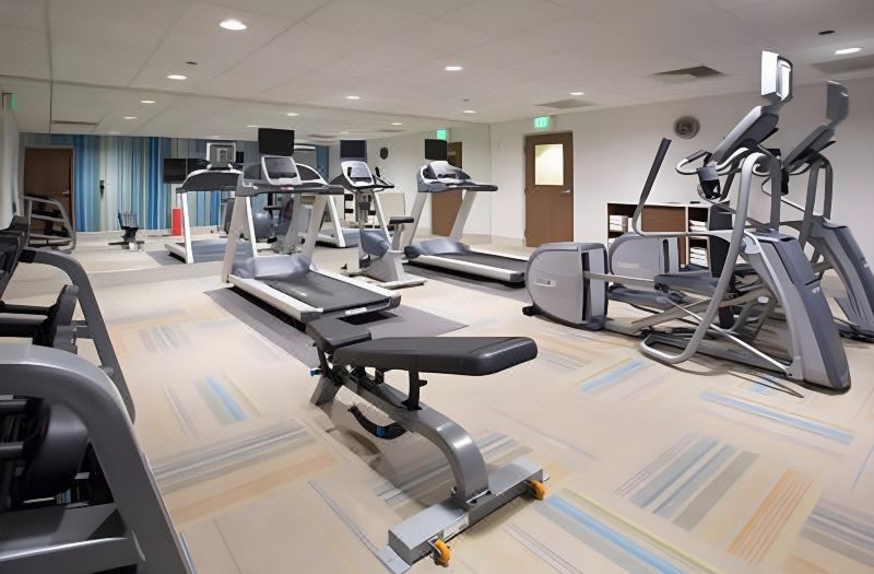 Holiday Inn Express & Suites Brenham South by IHG photo 3