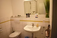 Posthus Apartment 207, close to the beach and central - Bintang 3