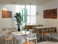 普羅洛瓦酒店及旅館 - 早餐