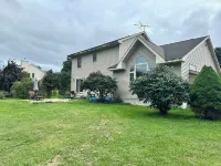 Large Home In Great Valley Hotels in Great Valley
