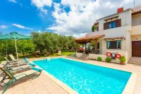 Villa Armi - Pools