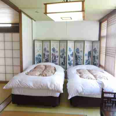 下田オーシャンパークホテル Rooms