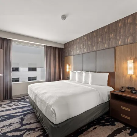 Embassy Suites by Hilton Irving Las Colinas
