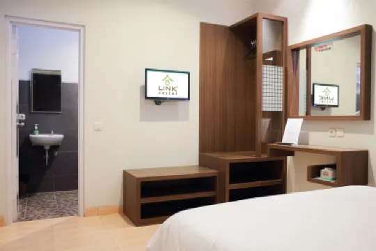 Link Costel Hotel dekat Simpang Enam Denpasar