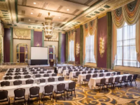 Hilton Cincinnati Netherland Plaza Hotels in Hamilton County