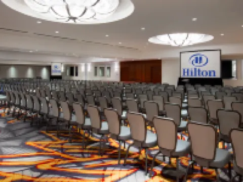 Hilton Chicago/Northbrook Hotels in Northbrook