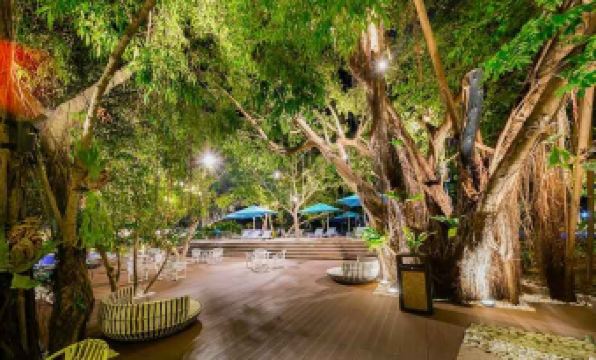 Tambuli Seaside Resort and Spa