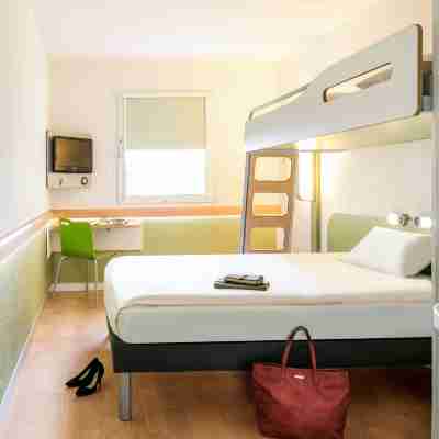 Ibis Budget Lisieux Rooms