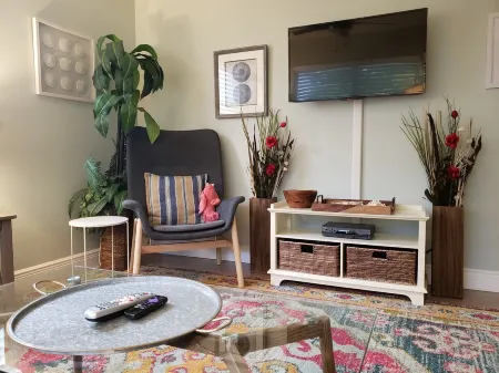 The Little Sandy..1 in Siesta! Отели рядом с достопримечательностью «Кресент Бич»