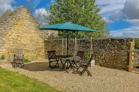 Glyme Flat Peaceful Country Retreat