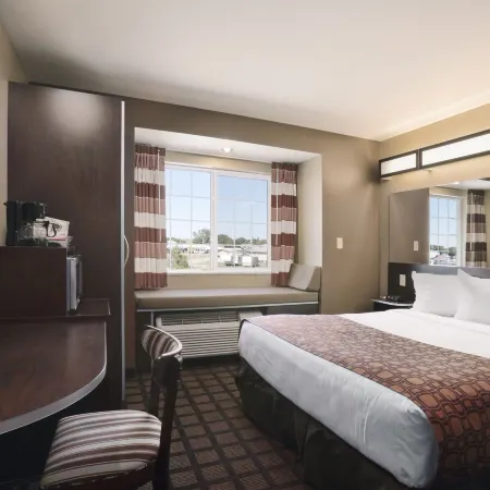 Microtel Inn & Suites by Wyndham Sidney
