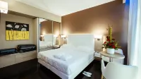 Raffaello Hotel & Mooka Restaurant - balcony