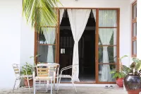 Pandanus Villa Отели в г. 