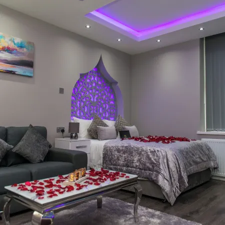 Aphrodite Suites Huddersfield