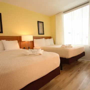 Crusader Oceanfront Resort