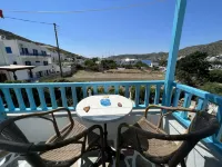 Georgia Studios - Sea View