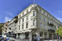 H&B Apartments Laghidze