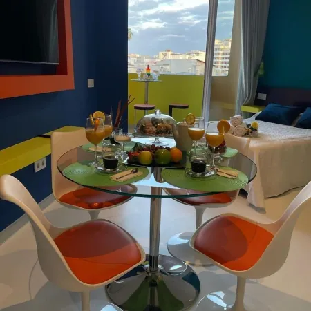 Lahola Glam Suites