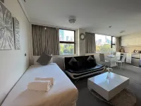 Sydney Hyde Park Private Apartments by Paxsafe - balcony