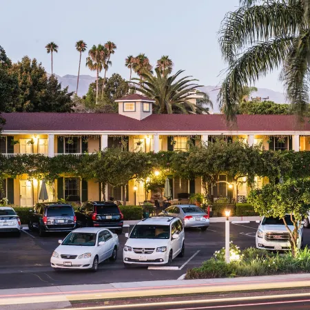 Lavender Inn by the Sea