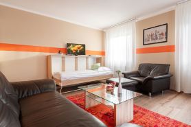 City Hotel