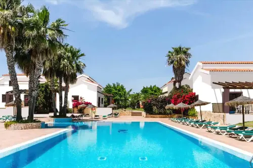 Nuramar Resort & Villas Hotels in Cala en Bosch