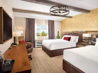 Silverton Casino Lodge Hotels near Bass Pro Shops