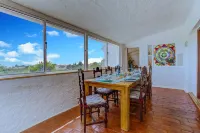 Villa Vale Verde 5 Bedroom Villa, 10 min walk to - 4-Star