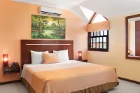 Hotel by Armonía Santa Cruz