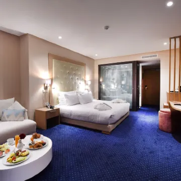 Flower Town Hotel & Spa Hotels near High Commission for Planning
