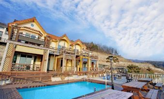 Gyeongju B House Pension