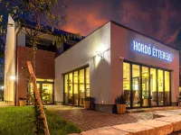 Park Hotel Hotels in Buk