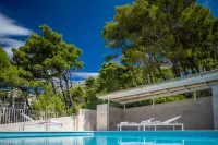 Villa MT Brela - Pools