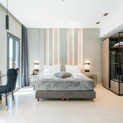 Royalty Suites Psyrri Отели рядом с достопримечательностью «Псири»