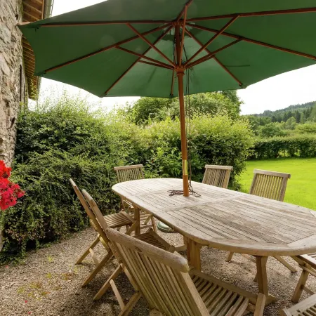 Rustic Vacation Home, Baneux