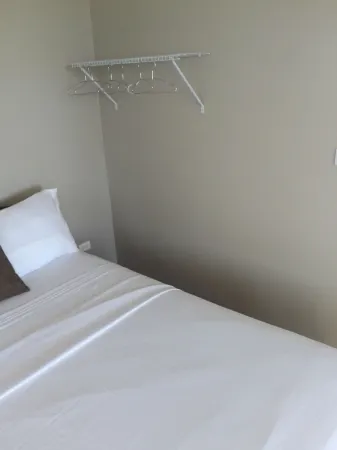 2 Bedroom Residence Отели в г. Калибиши