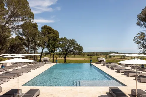 Château St Pierre de Serjac Hotels in Faugeres