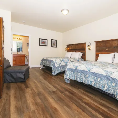 Iron Horse Inn Bed & Breakfast