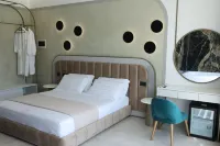 Comfort Suites