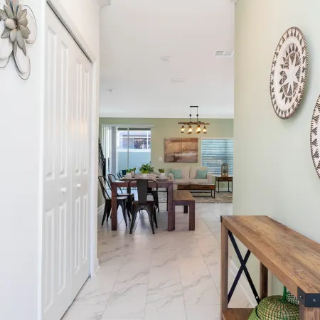 Gorgeous 5 Bd w/ Pool Close to Disney @ Champions Gate 948